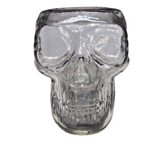Bath and Body Works 3 Wick Candle Holder Clear Skull‎ with Led Lighting works